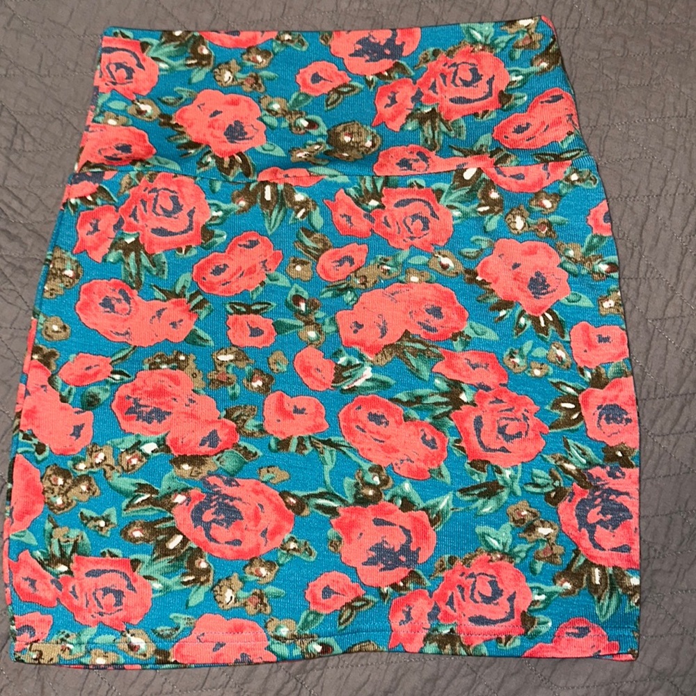 Pretty Floral skirt